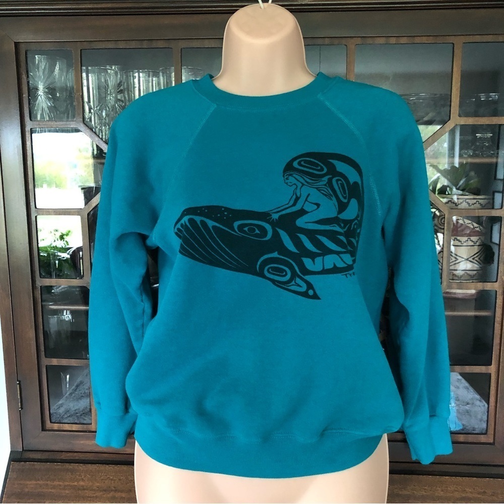 Native Print Sweatshirt​​